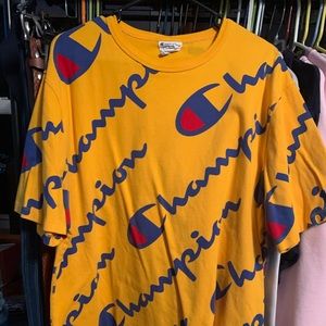 Champion T-shirt